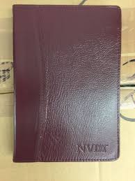 [9781563209079] BIBLIA NVI CUERO LEGITIMO COLOR VINO